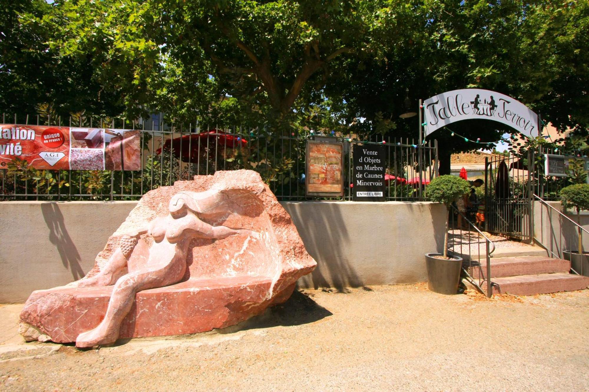 Logis Hotel - Restaurant La Marbrerie Caunes-Minervois Екстер'єр фото
