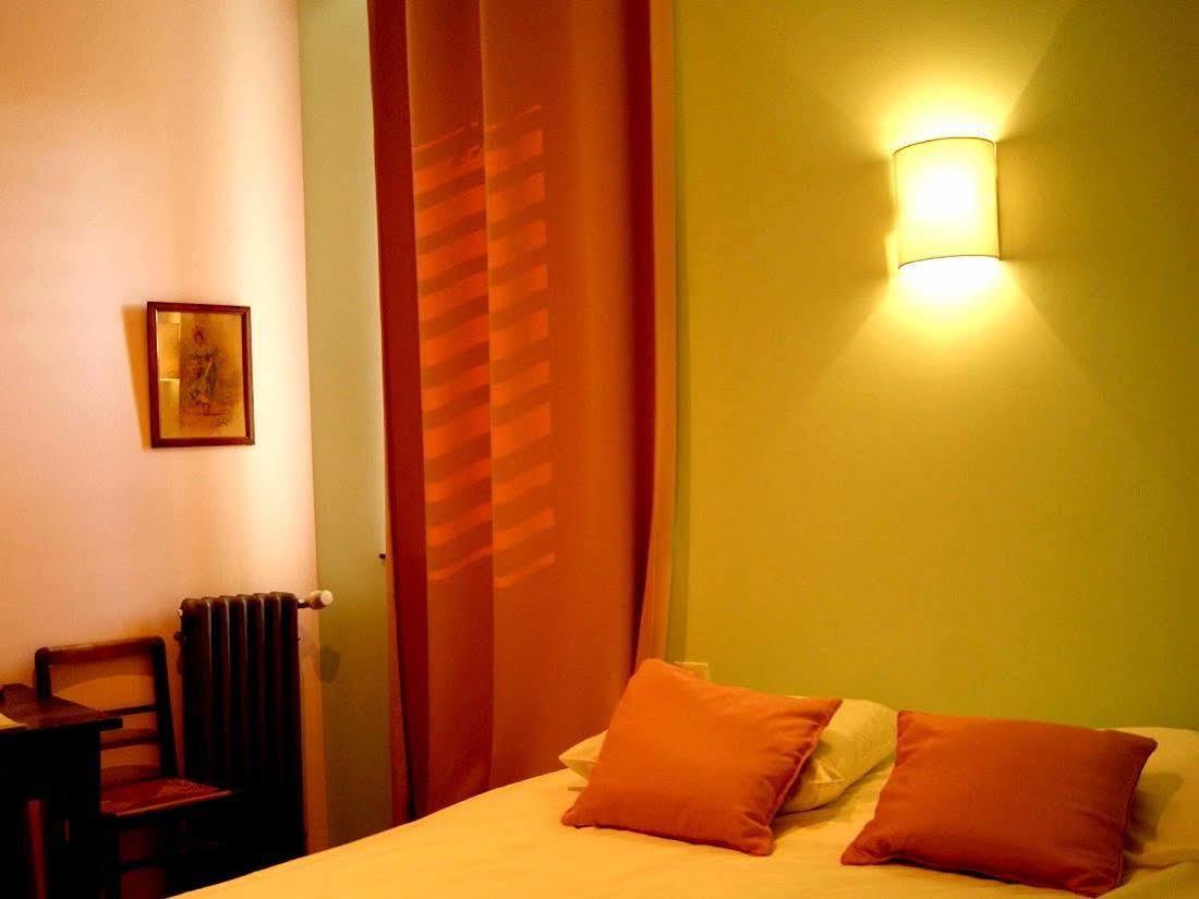 Logis Hotel - Restaurant La Marbrerie Caunes-Minervois Екстер'єр фото